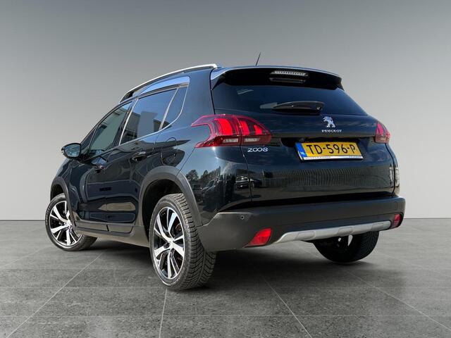 Peugeot 2008 Allure 1.2 Turbo 110pk | UNIEKE KM-STAND! | PANODAK | CAMERA | NAVI | CLIMA | GRIPCONTROL | DAB+ | AUTOMATISCH INPARKEERSYSTEEM