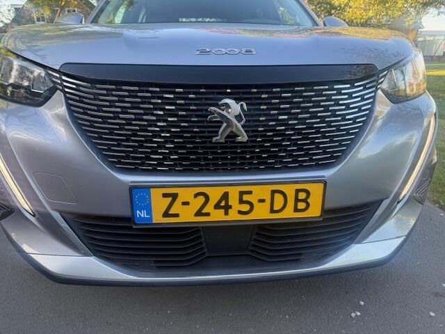Peugeot 2008 1.2 PT Allure Pack