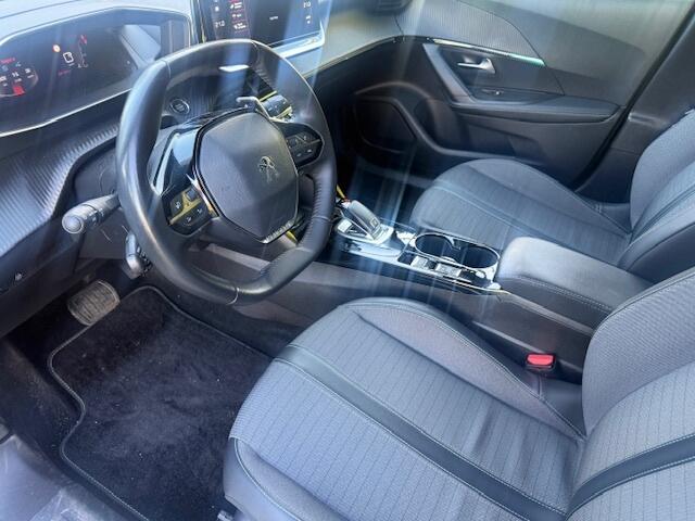 Peugeot 2008 1.2 PT Allure Pack