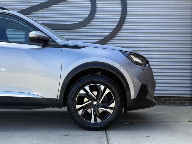 Peugeot 2008 1.2 PureTech Blue Lease Allure 2e Eigenaar|Navi|Camera|D-riem v.v. in 2026|Clima|Cruise|Carplay|APK tot 02-2028