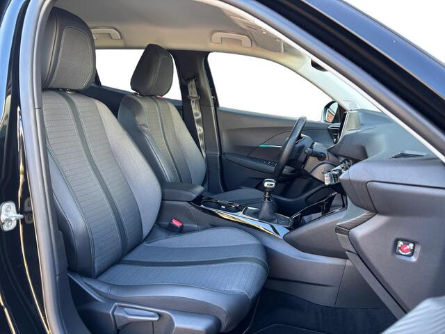 Peugeot 2008 1.2 130 PK Allure ? LED ? Camera ? Trekhaak