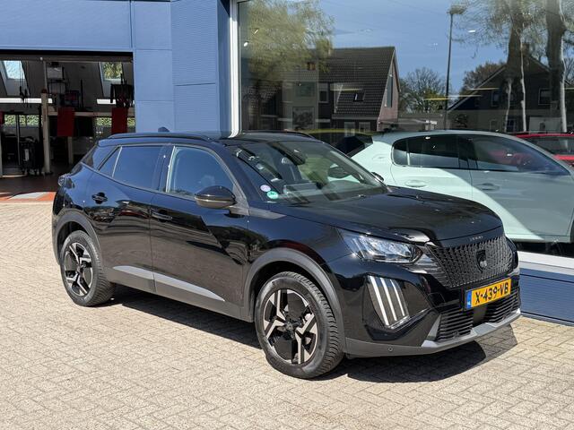 Peugeot 2008 1.2 Turbo 130 PK Allure Automaat EAT8 | Trekhaak 1200 KG | Nieuwste Model | Digitaal Instrumentarium | HD Camera | Full Screen Navigatie | LED Verlichting | Cruise Control | Climate Control | Lichtmetalen Velgen |