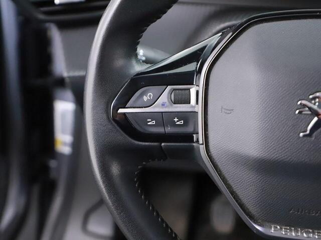 Peugeot 2008 1.2T 100pPK Allure Pack Nav/Trekhaak/H.Leder/Ecc /Camera/El.Pakket/VC