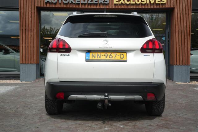 Peugeot 2008 1.2 PureTech Allure Pano Dakrail DAB Trekhaak Airco Stuurwielbed. Camera