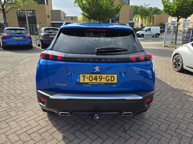 Peugeot 2008 1.2 PureTech Allure, navi, trekhaak, stoelverw.