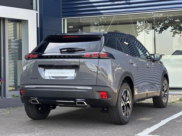Peugeot 2008 1.2 Hybrid 145 GT | Panoramadak | All Seasonbanden | Sfeerverlichting | Apple Carplay/Android Auto | Climate Control | Cruise Control | Parkeercamera/-sensoren |