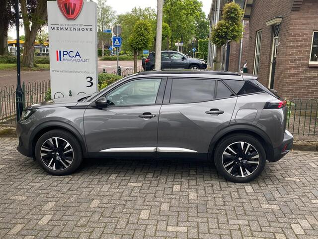 Peugeot 2008 1.2 PureTech 100 Allure Distributieriem is/ wordt vervangen Panoramadak/Virt. display/Navi/Alu wielen/Ecc