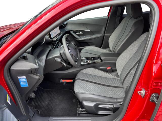 Peugeot 2008 Allure 1.2 Turbo 100pk | AFN. TREKHAAK | NAVI | CAMERA | CLIMA | CRUISE CONTROL | PDC V+A | LEDER/STOF |