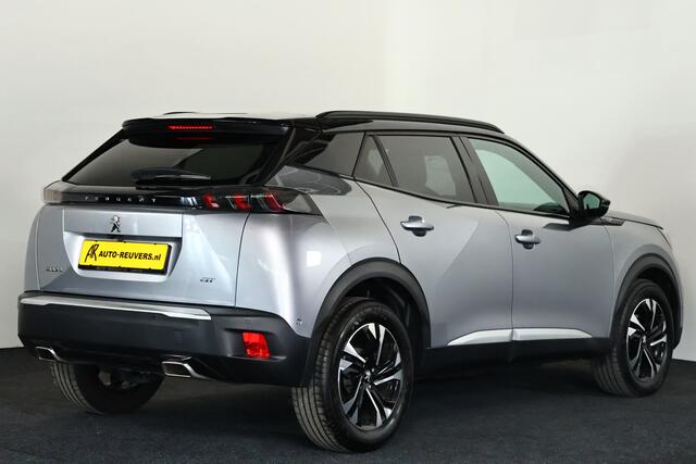 Peugeot 2008 1.2 PureTech GT / Panorama / 3D Cockpit / CarPlay / ACC