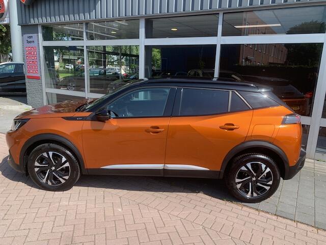 Peugeot 2008 1.2 PureTech GT, automaat.