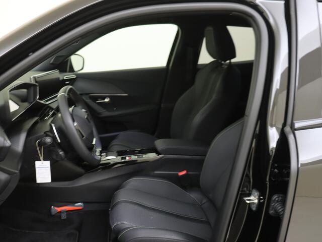 Peugeot 2008 1.2 Hybrid 136 GT