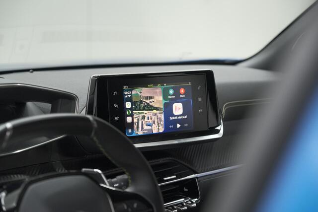 Peugeot 2008 PureTech 130 EAT8 GT-Line | Camera | Dodehoekdetectie | Adaptieve Cruise Control | Apple Carplay
