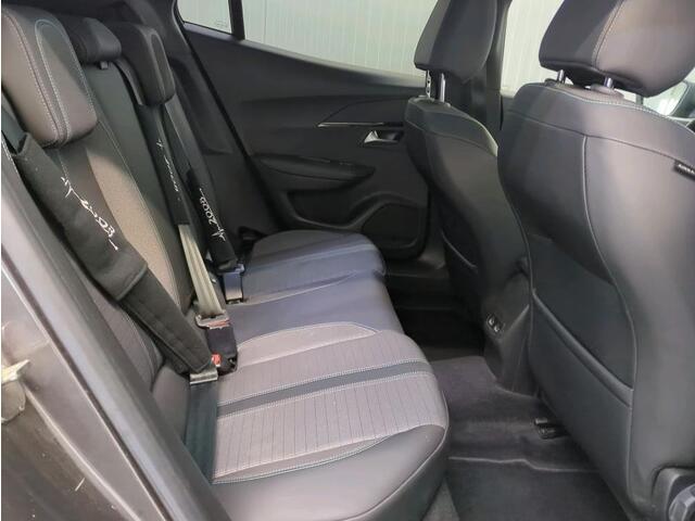 Peugeot 2008 1.5 HDi Allure / Trekhaak / Pdc.+Camera / Distributie bij 117Dkm.vervangen / Airco-ecc./ Navigatie / 1/2 Leder / / Apk nieuw