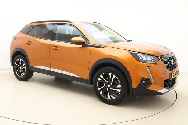 Peugeot 2008 1.2T Allure Pack | 130PK | Trekhaak | Stoelverwarming | Parkeercamera Achter | Apple Carplay & Android Auto | Keyless Start | Full LED | 17'' Lichtmetalen velgen | Climate Control