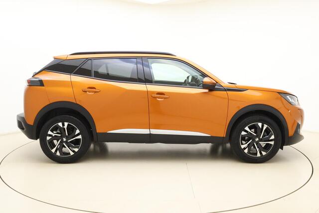 Peugeot 2008 1.2T Allure Pack | 130PK | Trekhaak | Stoelverwarming | Parkeercamera Achter | Apple Carplay & Android Auto | Keyless Start | Full LED | 17'' Lichtmetalen velgen | Climate Control