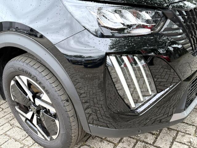 Peugeot 2008 1.2 Benzine 100 Pk. Allure *** ( Ook in Wit of Blauw Leverbaar ) *** * Draadloos Navigatie & Spotify via Apple Carplay / Android Auto * L.M. Velgen * Climate & Cruise Control * Dab Radio * Voorzijde en Achter Parkeer Sensoren * Vingerhoets; Vierde Generat