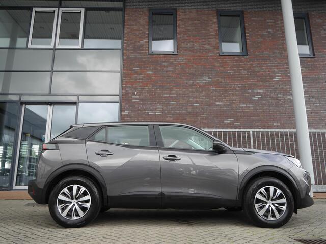 Peugeot 2008 1.2 PureTech Active | Lage km.stand | Navigatiesysteem | Android auto/Apple carplay | Airco | Trekhaak | Parkeersensoren achter