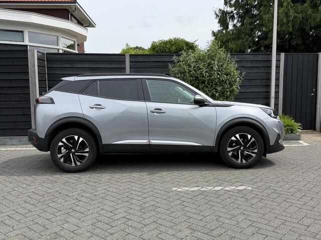 Peugeot 2008 Allure 1.2 PureTech 130PK EAT8 Automaat Achteruitrijcamera, Parkeersensoren, Adaptieve Cruise Control, Stoelverwarming, Apple Carplay, Android Auto