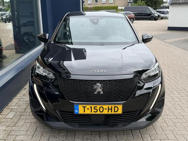 Peugeot 2008 1.2 Turbo 100 PK Active Pack | Hoge Instap | Achteruitrij-Camera | LED-Dagrijverlichting | Stoelverwarming | Apple-Carplay | Climate Control | Dealer Onderhouden | Cruise Control |