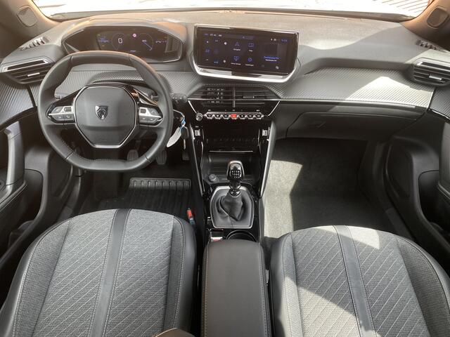 Peugeot 2008 1.2 PureTech 100 Allure Navi / Camera / Clima
