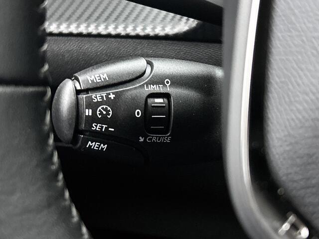 Peugeot 2008 100pk Allure | Rijklaar | Stoelverwarming | Camera | Navi |