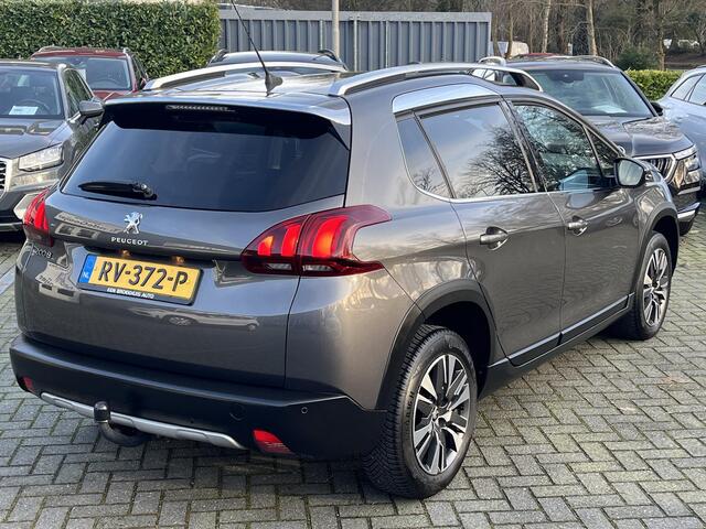 Peugeot 2008 1.2 PureTech Allure Automaat | PANORAMADAK | NAV. | CAMERA | TREKHAAK |