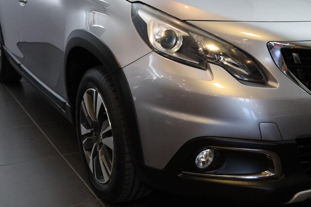 Peugeot 2008 PT 110 Allure Panoramdak | Navigatie | Parkeersensoren