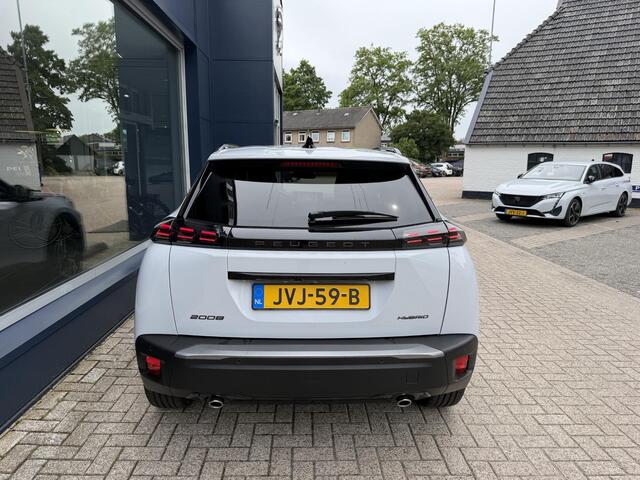 Peugeot 2008 1.2 Hybrid 145 Allure | Bouwjaar 2026 | Tot 8 jaar Garantie | Navigatie | Keyless entry | Adaptieve Cruise Control | 360 Graden Camera | Draadloos Telefoonlader | Parkeersensoren V+A | Hoge Zitpositie | Dode Hoek Detectie |Hybride Elektrisch rijden met Au