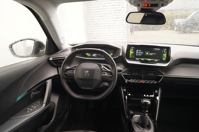 Peugeot 2008 1.2 PureTech 130pk Allure Pack -NAVI-TREKHAAK-ECC-PDC-