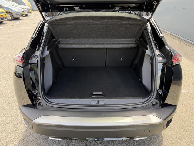 Peugeot 2008 145pk Hybrid GT (360gr Camera - Keyless Entry - LED - Parkeersensoren V+A - Adaptieve Cruise Controle - 17"incl 4S - Draadloos laden - Automatische Airco)