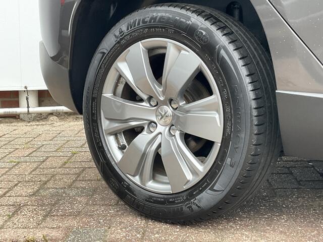 Peugeot 2008 1.2 111pk Blue Lion Carplay Airco Cruise Hoge zit
