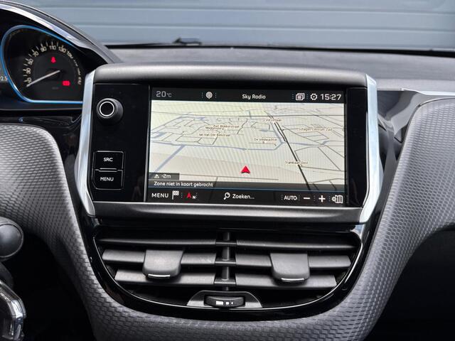 Peugeot 2008 1.2 PureTech Allure ? Navi ? CarPlay ? Camera