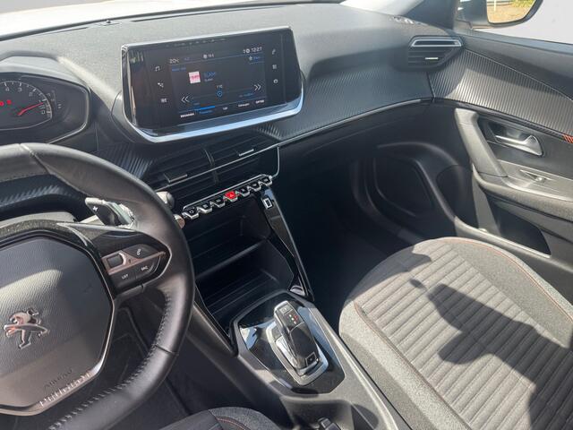 Peugeot 2008 1.2 PureTech Allure Aut- NAP 73dkm, Two Tone, Led, Lane Assist, Carplay, Android Auto