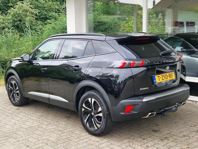 Peugeot 2008 1.2T 130pk Automaat Allure Pack | Trekhaak | Achteruitrijcamera | Stoelverwarming | Climate & Cruise Control | AppleCarplay/Android Auto |