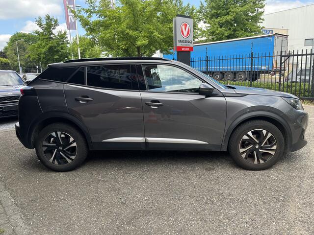 Peugeot 2008 1.2 PureTech Allure // LED // HALF LEDER // 3D COCKPIT // CAMERA+SENSOREN // NAVI+CARPLAY //
