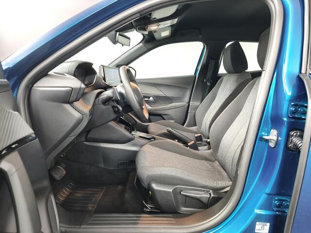 Peugeot 2008 1.2 Hybrid 136 Style | Apple Carplay / Android Auto | Climate Control | Parkeersensoren |