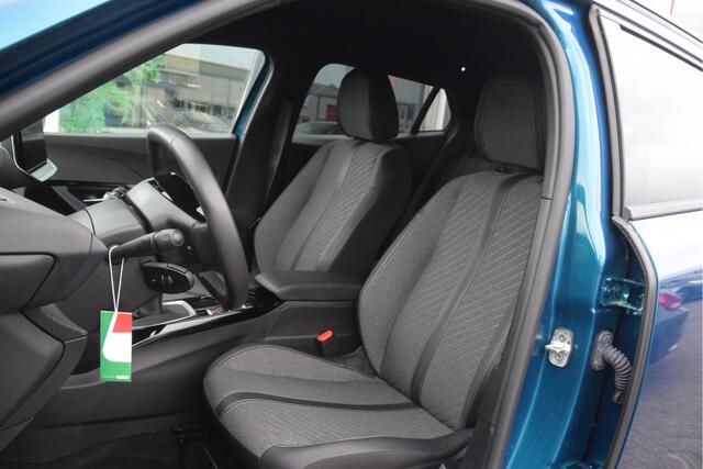 Peugeot 2008 1.2 PureTech 100 Allure Carplay | LED | Clima | PDC V+A | LMV | DAB | Bluetooth