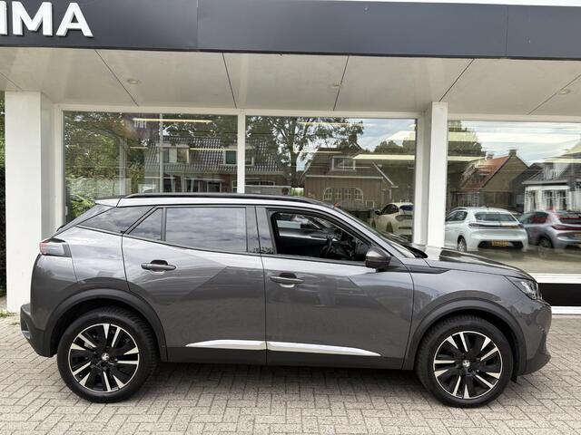 Peugeot 2008 1.2T 130pk Allure | Achteruitrijcamera | Dealeronderhouden | Navigatie | Parkeersensoren | Privacy Glass | Cruise Control | Apple Carplay/Android Auto