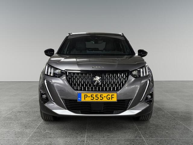 Peugeot 2008 GT 1.2 Turbo 130pk EAT8 | TREKHAAK | NAVI | DODEHOEKBEW. | APPLE CARPLAY / ANDROID AUTO | CAMERA | FULL-LED | LEDER/STOF | CLIMA | CRUISE | 1e EIGENAAR | TWO-TONE | KEYLESS START