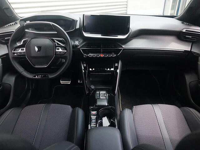 Peugeot 2008 GT 1.2 Turbo 130 Pk 360 Camera