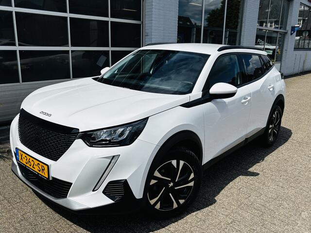 Peugeot 2008 1.2T 130Pk Allure Pack * DEALER OH * TREKHAAK * CAMERA * STOELVERW. *