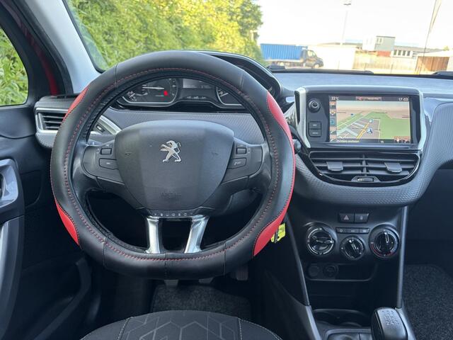 Peugeot 2008 1.2 PureTech Blue Lion Pano,110pk,Navi,Carplay,Airco,Cruise,Pdc,Lm velgen,N.A.P,Apk tot 11-2026