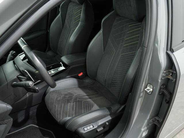 Peugeot 2008 1.2T GT 130PK EAT8 | Trekhaak | Alcantara | Camera