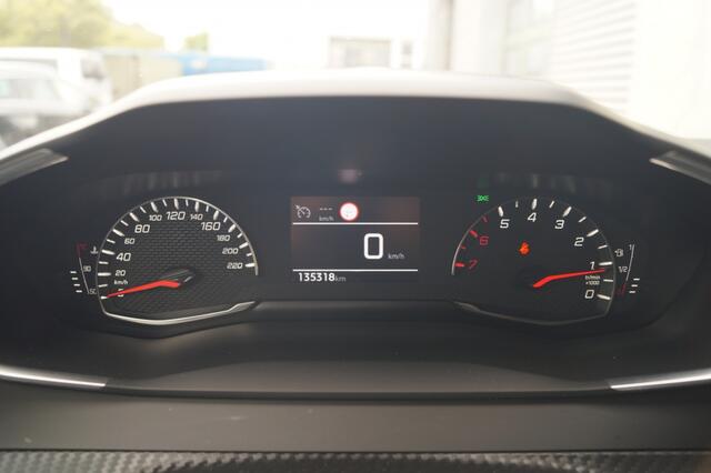 Peugeot 2008 1.2 PureTech Allure -NAVI-ECC-PDC-CAM-