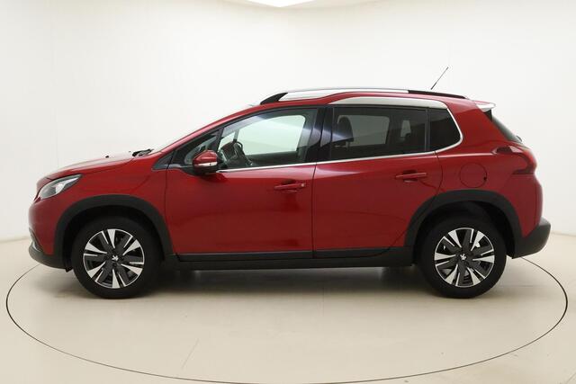 Peugeot 2008 1.2 PureTech Allure | 130PK | AUTOMAAT | Trekhaak | Unieke km-stand | Navigatie | Parkeercamera | Panorama Dak | Apple Carplay & Android Auto |