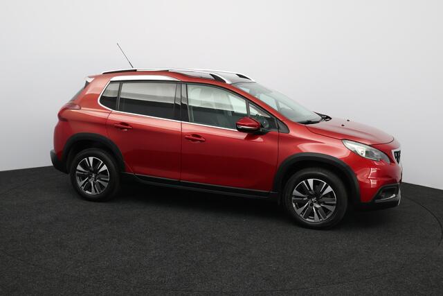 Peugeot 2008 1.2 PureTech Allure /Pano-Dak! /Trekhaak! /Apple + Android /DAB+! /Navi /Climat /Cruise /Elek. pakket /Bluetooth /Regensensor /16"LMV /Extra getint glas /PDC /LED Dagrijverl. /Dakrails /Isofix.