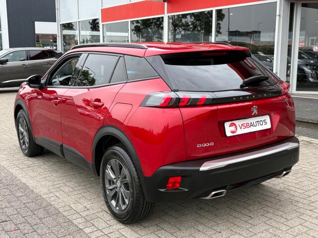 Peugeot 2008 1.2 PURETECH 130PK AUT. LED NAVI CAMERA CARPLAY AIRCO LMV PDC