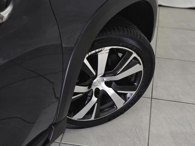 Peugeot 2008 1.2 PureTech GT-Line | Automaat | Panoramadak | Navigatie