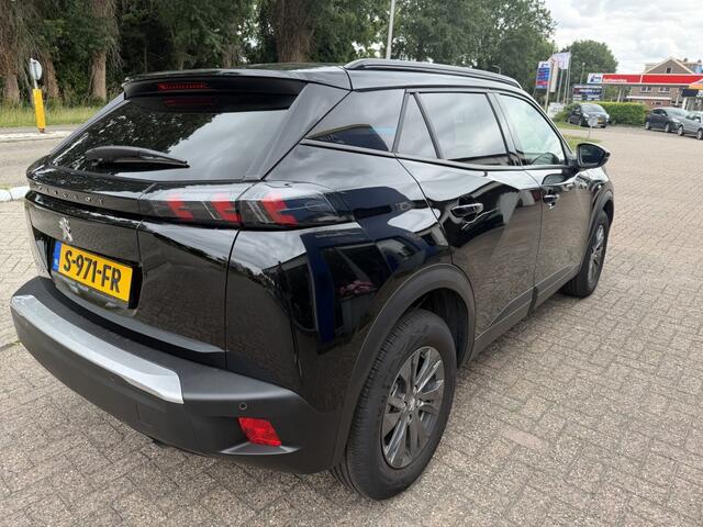 Peugeot 2008 1.2 PureTech Style