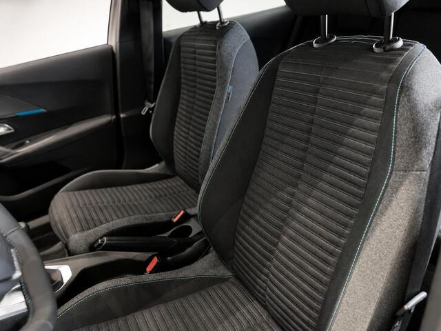Peugeot 2008 1.2 PureTech Style | Trekhaak | Parkeersensoren | Apple Carplay/Android Auto